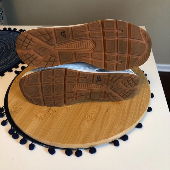 Skechers Womens Air Around You White Walking Shoes Size 7.5 Comfort Shoes - Picture 11 of 12